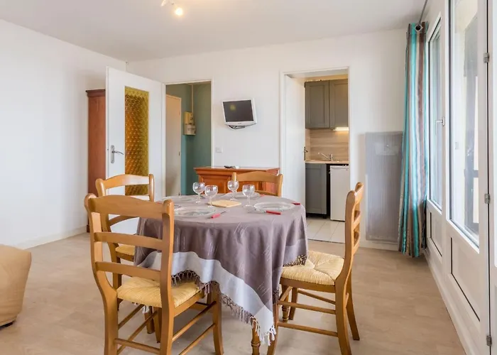 アパート Les Colombieres-9 By Interhome